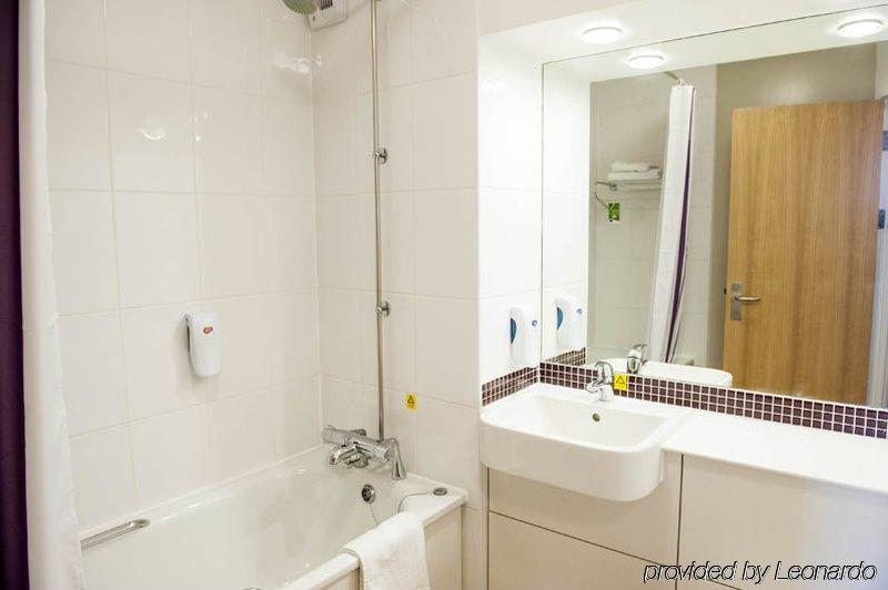 Premier Inn Cannock South 외부 사진