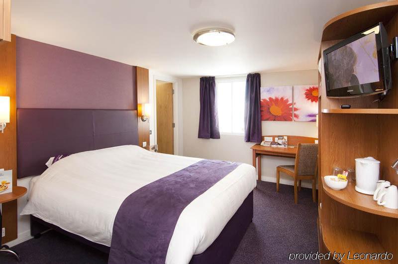 Premier Inn Cannock South 외부 사진